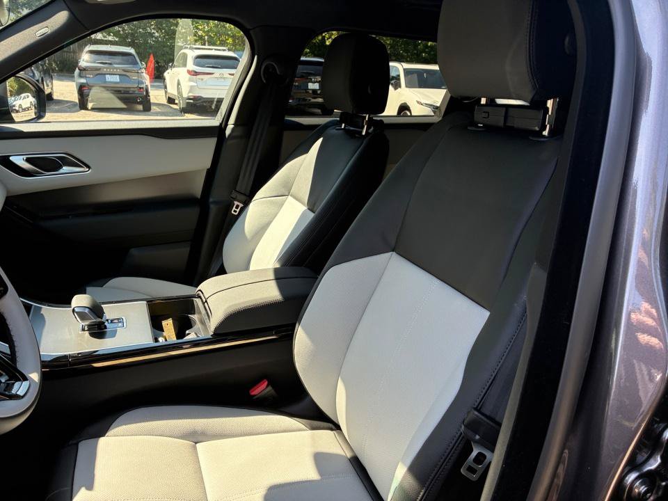 New 2026 Land Rover Range Rover Velar S AWD/4WD image 30