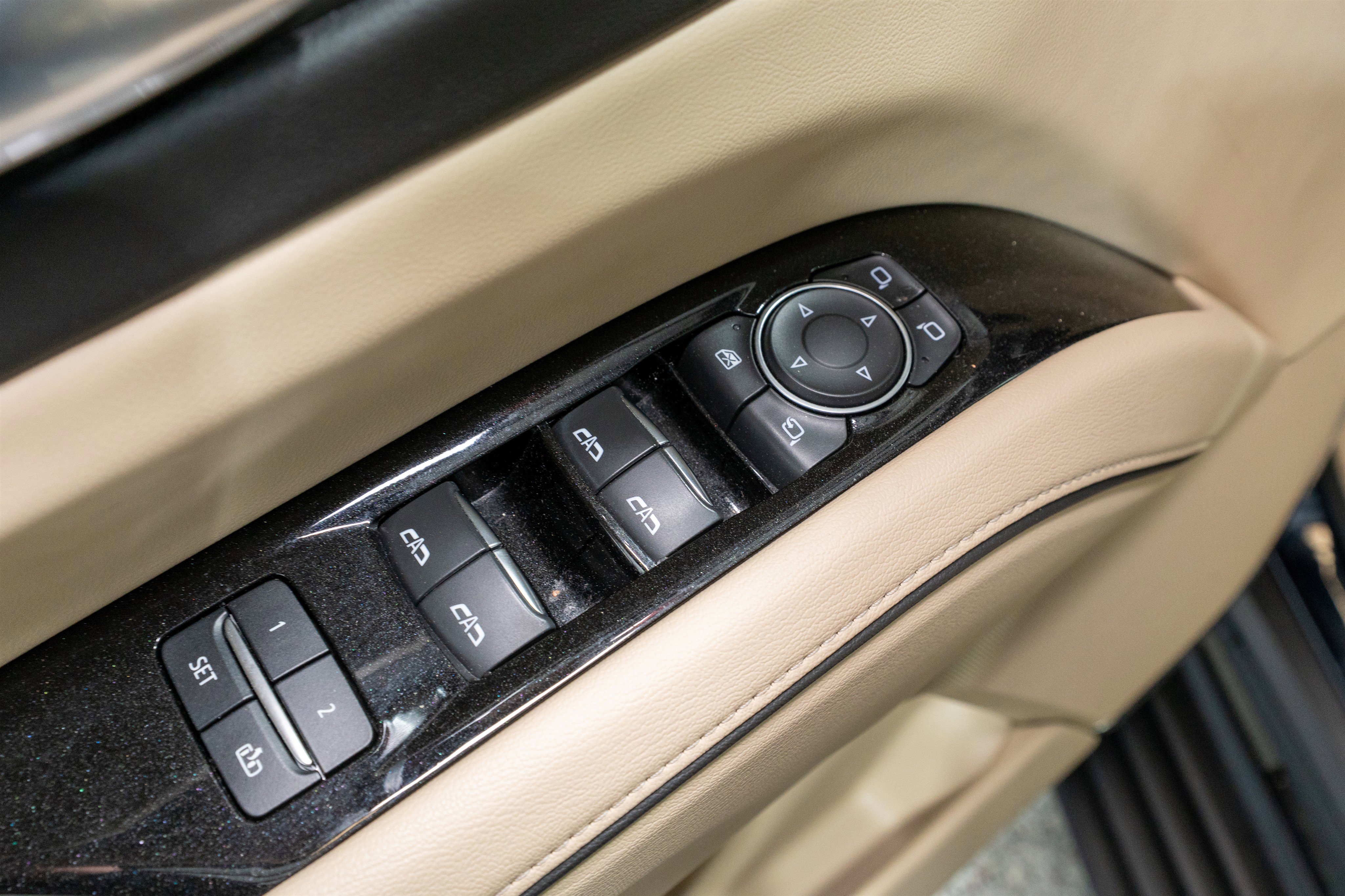 Used 2021 Cadillac Escalade Premium Luxury w/ Driver Assist Tech Package image 16