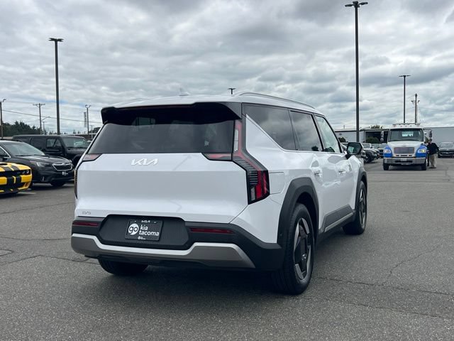 Used 2026 Kia EV9 Wind AWD/4WD image 5