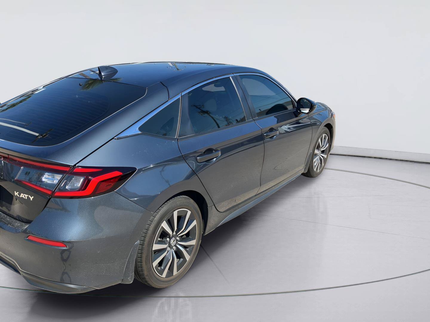 Used 2023 Honda Civic EX-L image 5