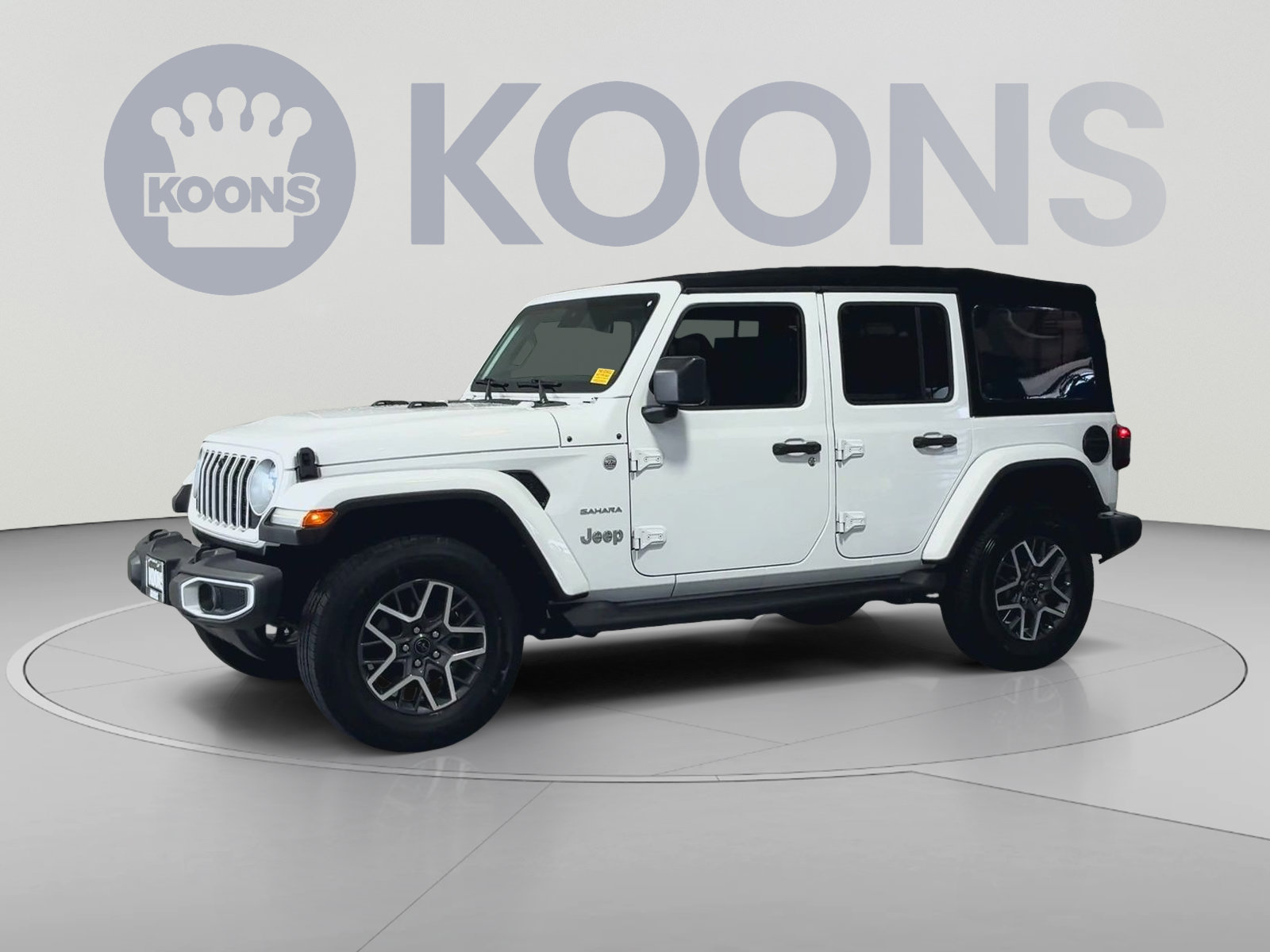 Used 2024 Jeep Wrangler Unlimited Sahara w/ Technology Group AWD/4WD image 5