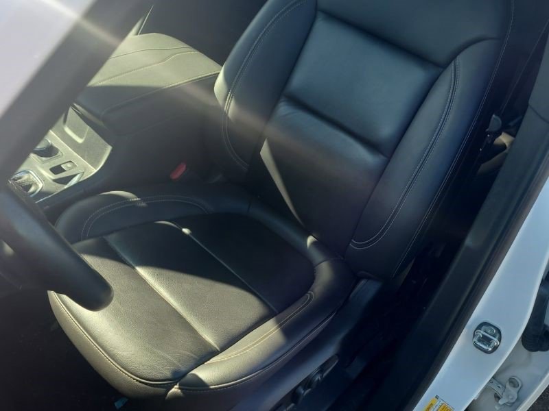 Certified 2023 Chevrolet Traverse LT w/ LPO, Floor Liner Package image 2