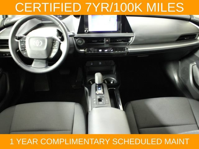 Used 2025 Toyota Prius LE FWD image 13