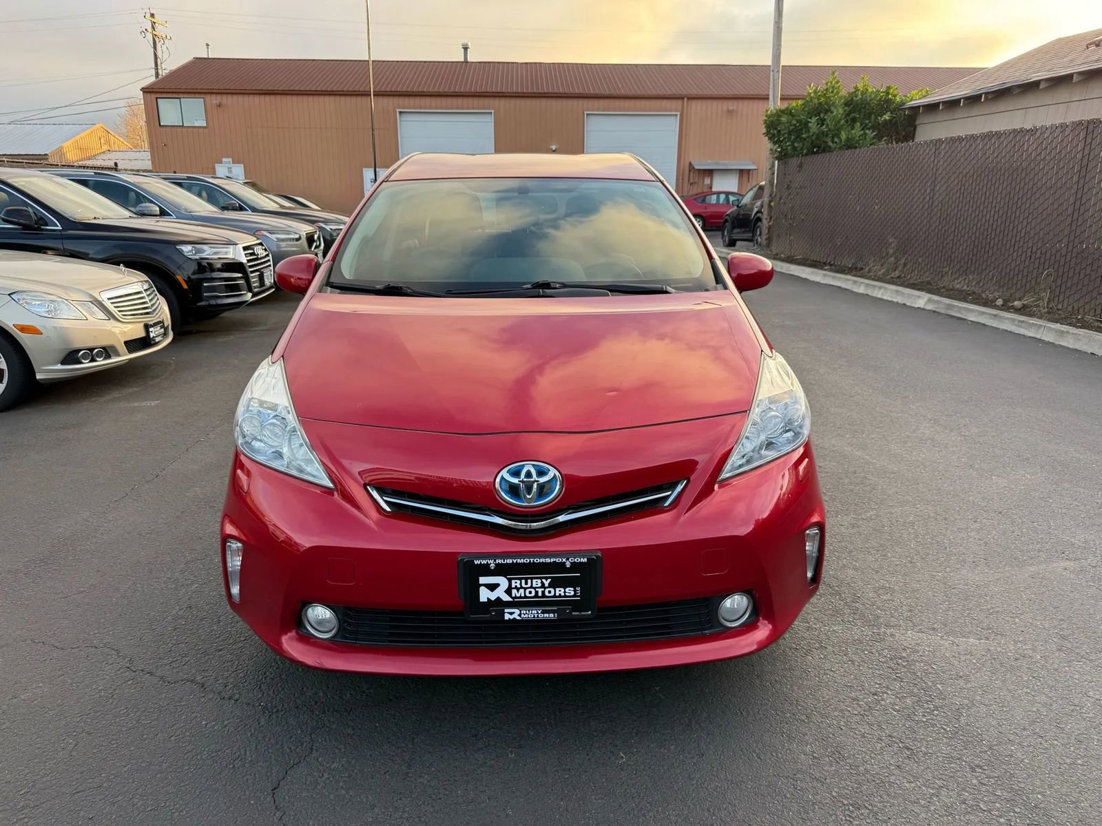Used 2012 Toyota Prius V Five image 2