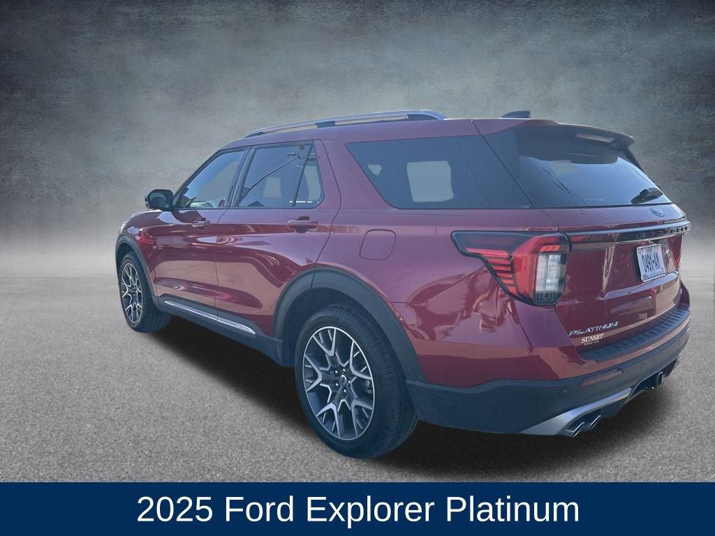 Used 2025 Ford Explorer Platinum w/ Ultimate Package video 3
