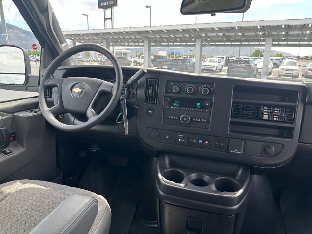 Used 2024 Chevrolet Express 3500 LT w/ LT Preferred Equipment Group RWD image 15