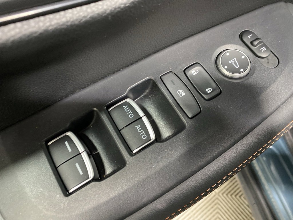 Used 2023 Honda HR-V Sport image 16