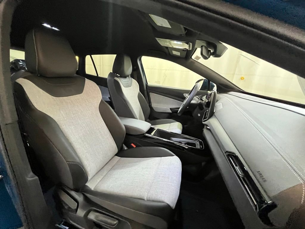 New 2026 Volkswagen ID.4 Pro image 12