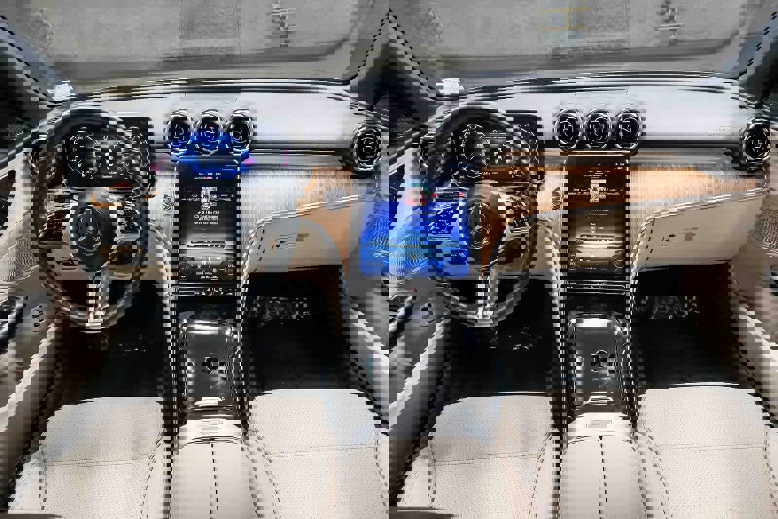 Certified 2023 Mercedes-Benz C 300 Sedan image 13