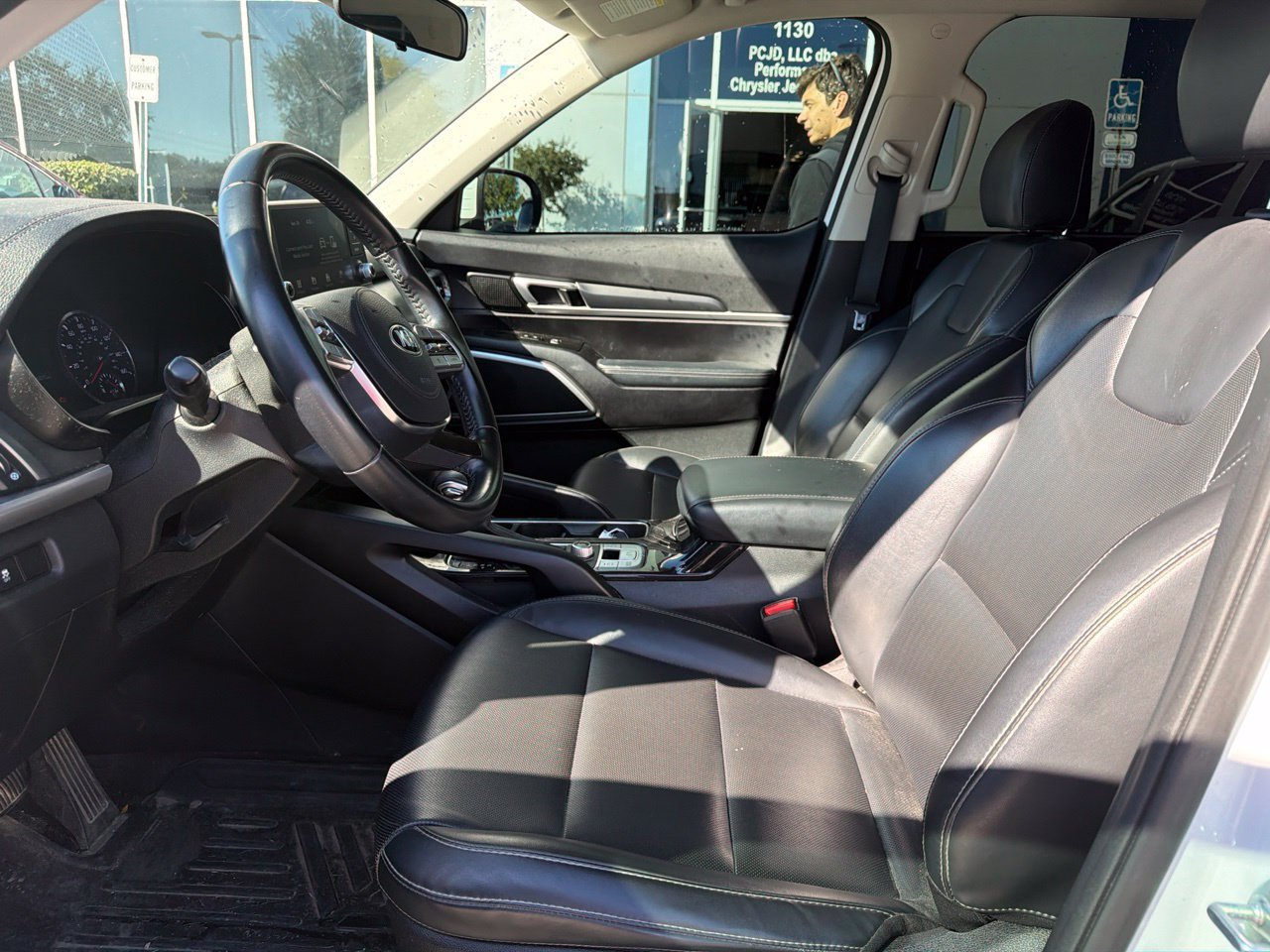 Used 2020 Kia Telluride LX AWD/4WD image 14