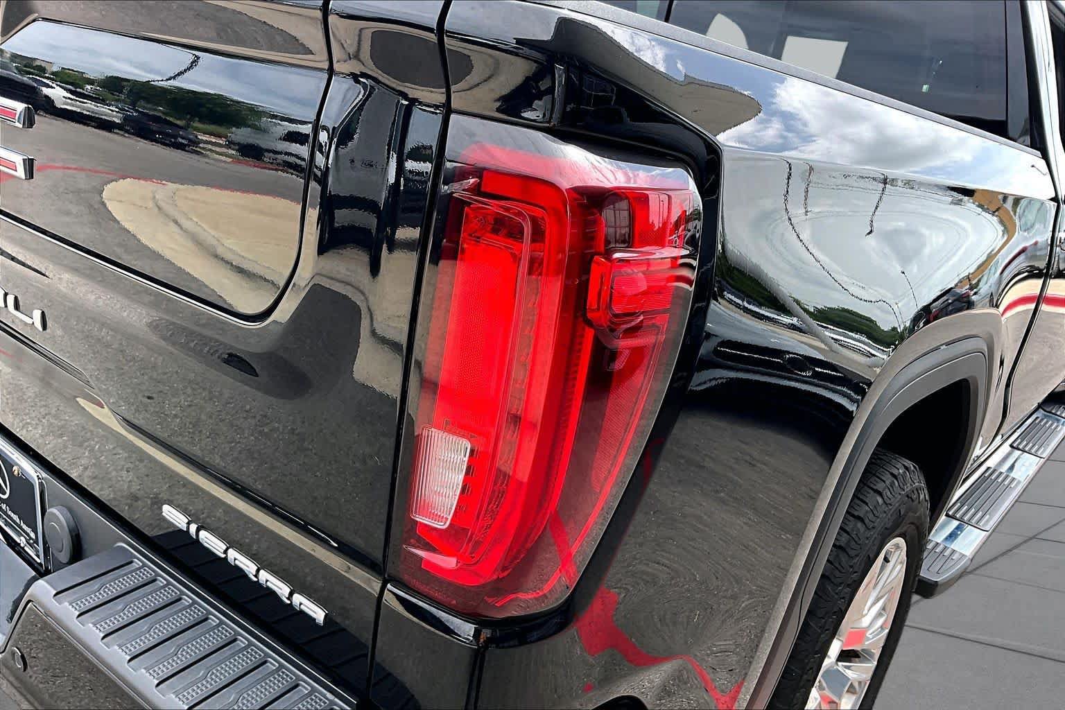 Used 2019 GMC Sierra 1500 Denali w/ Technology Package AWD/4WD image 28