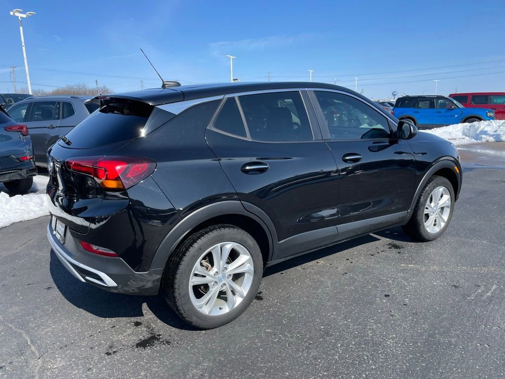 Used 2022 Buick Encore GX Preferred w/ Cold Weather Comfort Package AWD/4WD image 4