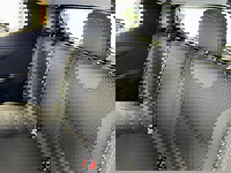 Used 2023 Chevrolet Bolt EUV LT image 17