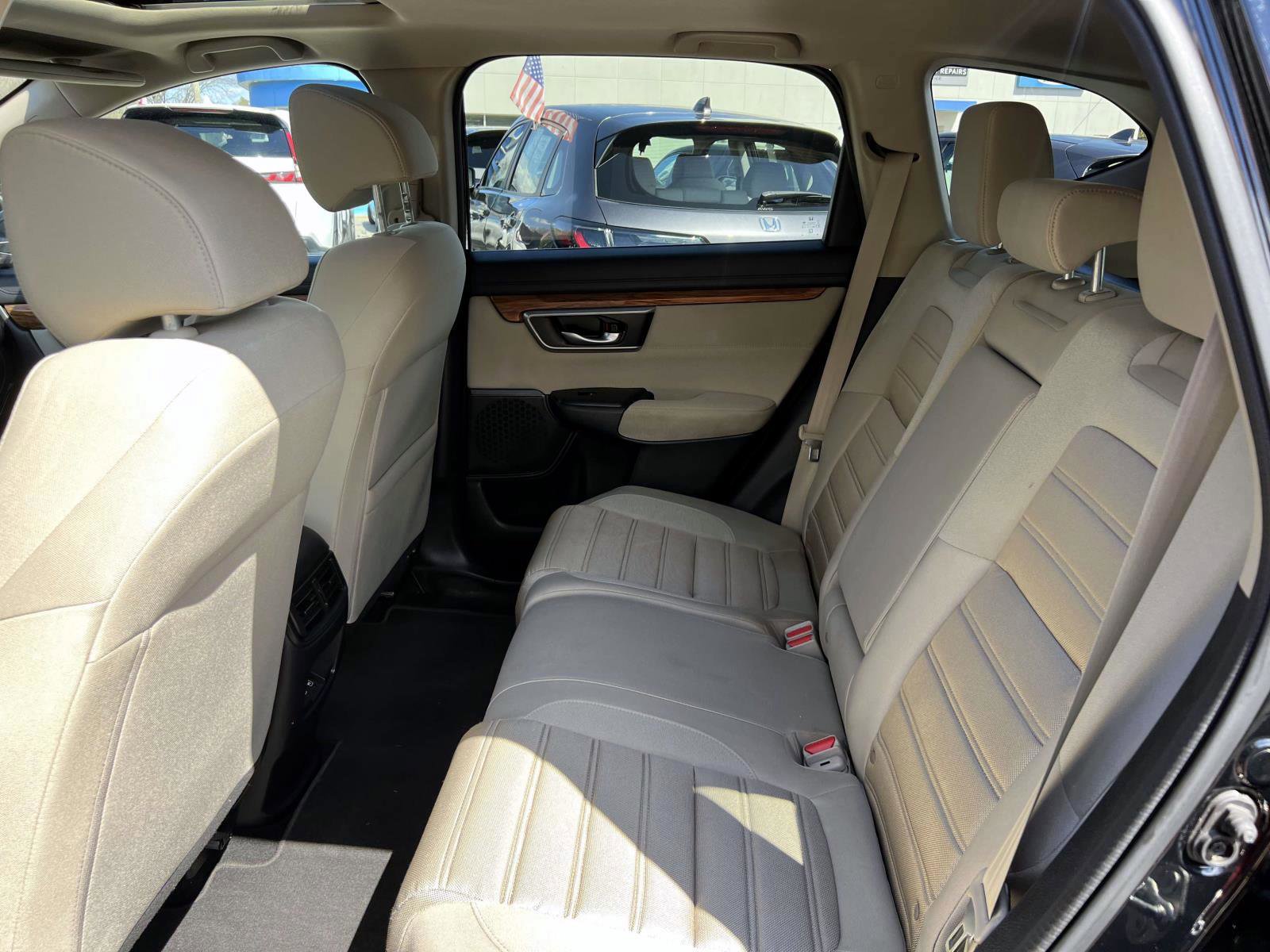 Used 2018 Honda CR-V EX image 9