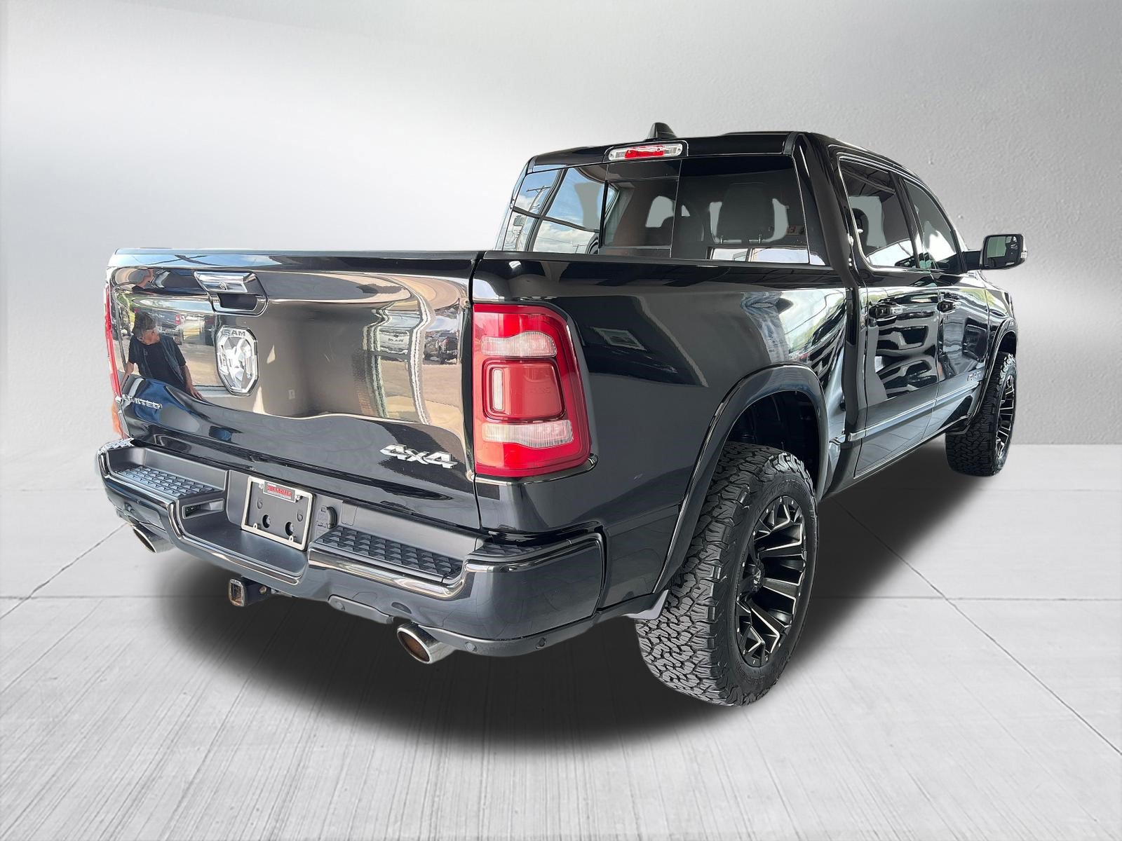 Used 2019 RAM 1500 Limited AWD/4WD image 4