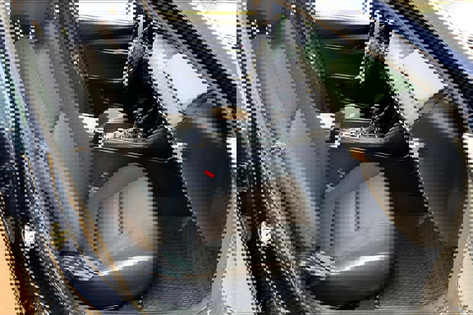 Used 2025 MAZDA MAZDA3 s image 9