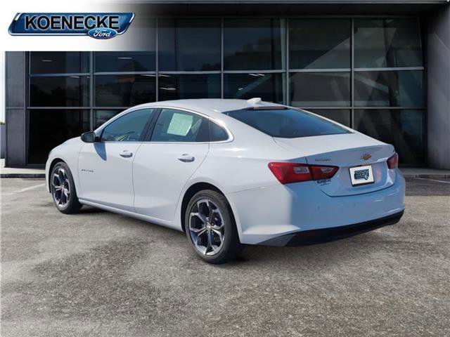 Used 2024 Chevrolet Malibu LT image 3