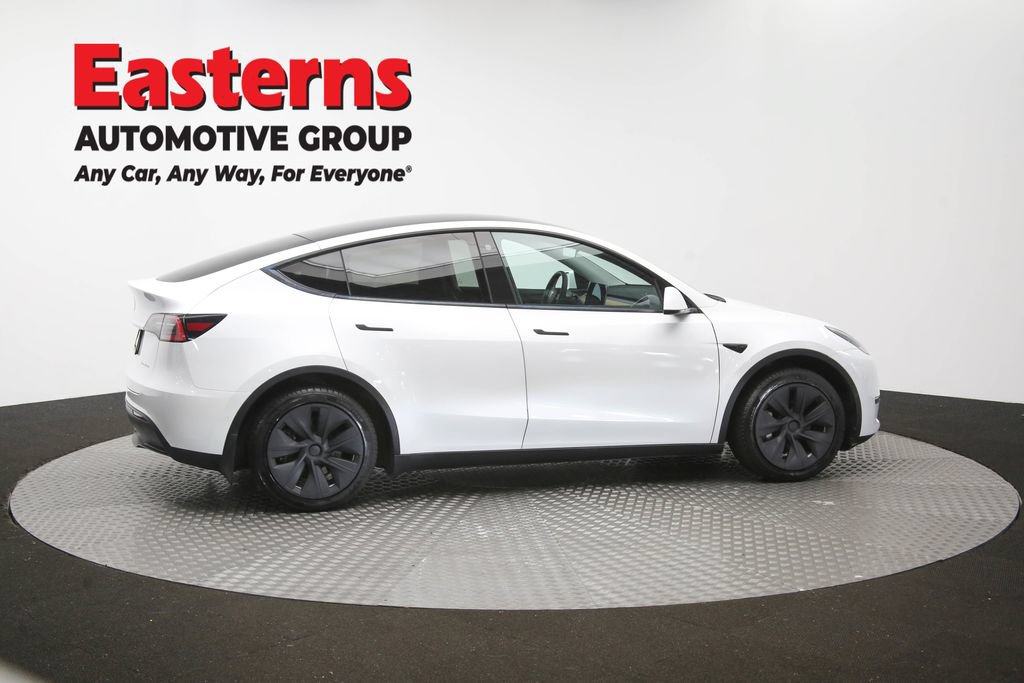 Used 2021 Tesla Model Y Long Range AWD/4WD image 39