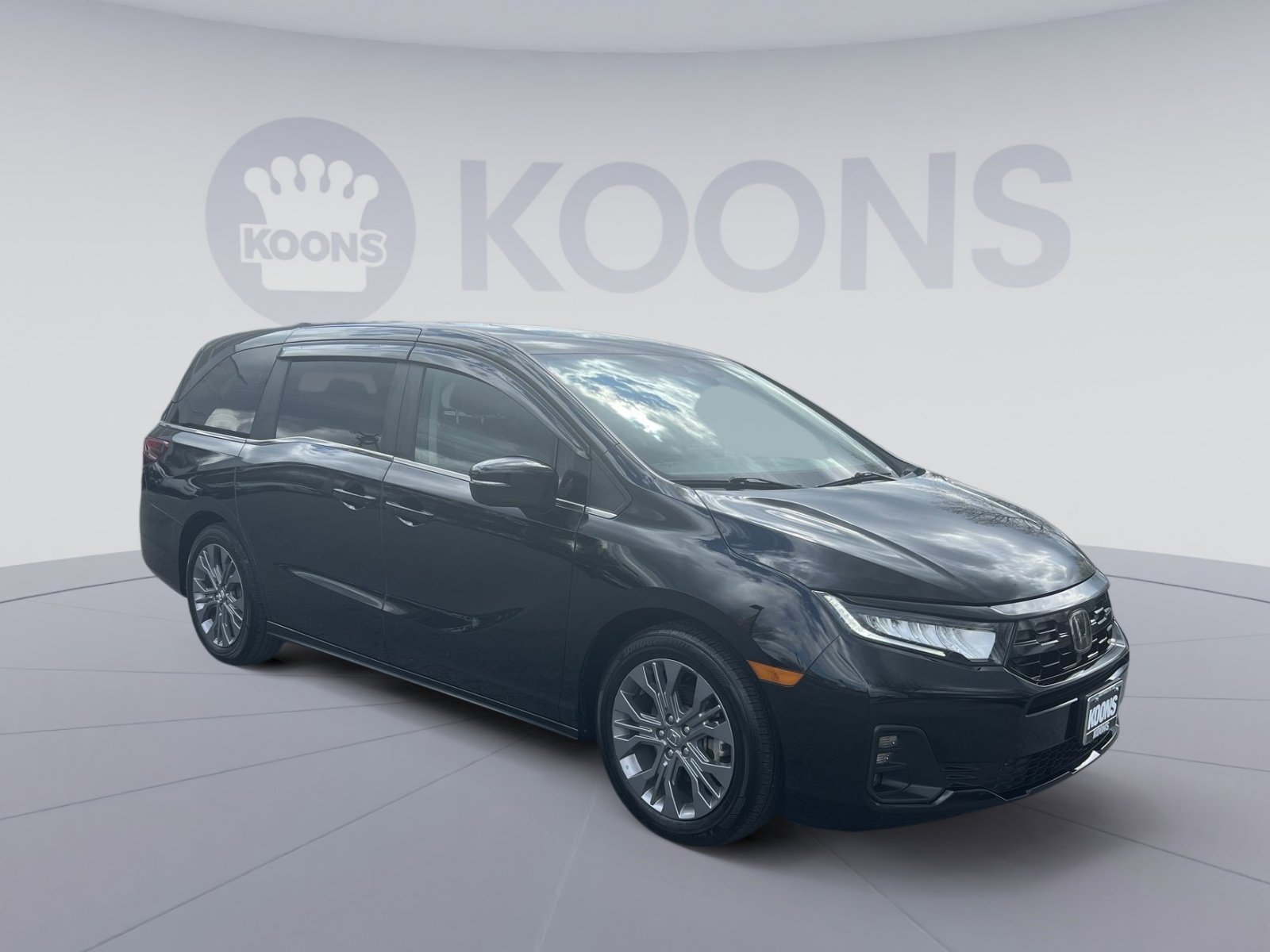 Used 2025 Honda Odyssey Touring image 10