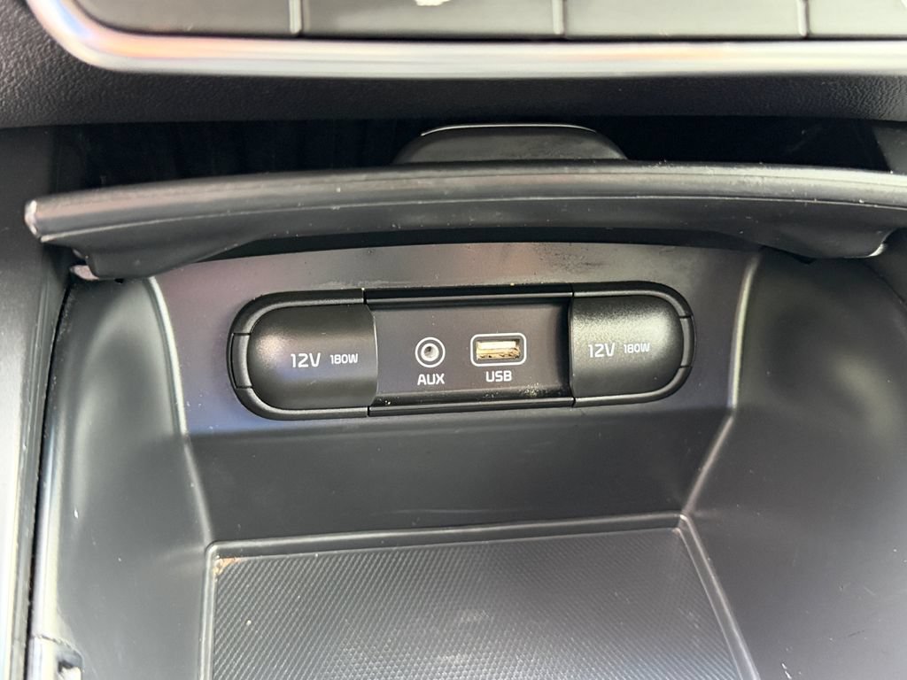 Used 2019 Kia Sorento S AWD/4WD image 25