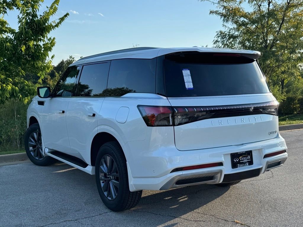 Certified 2026 INFINITI QX80 Pure w/ Cargo Package image 4