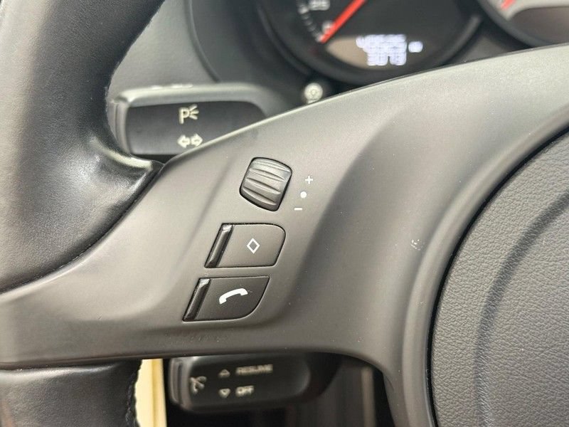 Used 2013 Porsche Boxster S RWD image 21