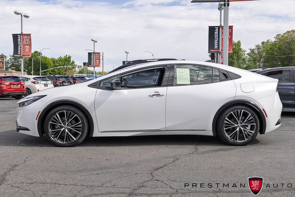 Used 2023 Toyota Prius Limited w/ Limited Premium Package AWD/4WD image 16