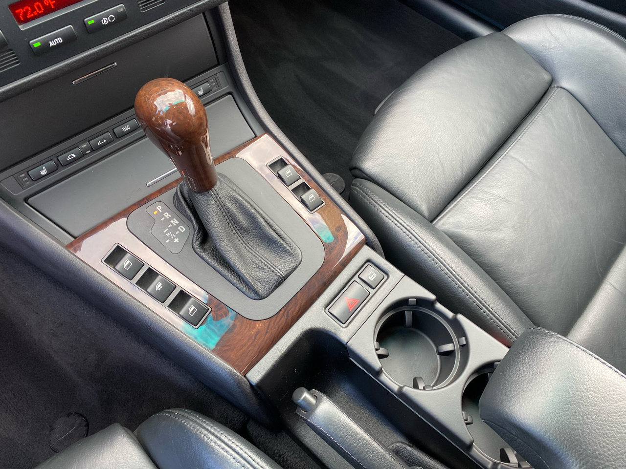 Used 2004 BMW 330Ci Convertible image 36