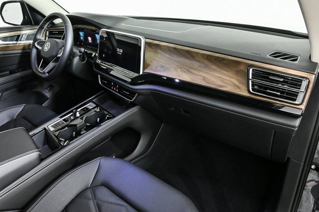 New 2026 Volkswagen Atlas SE image 25