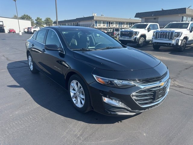 Used 2024 Chevrolet Malibu LT image 1