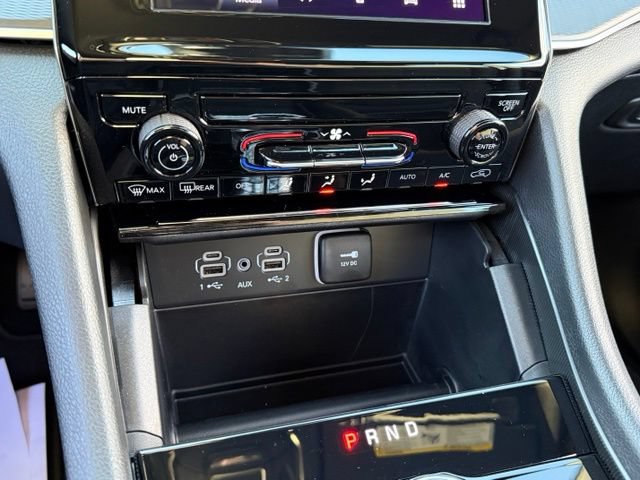 New 2026 Jeep Grand Cherokee L Laredo AWD/4WD image 19