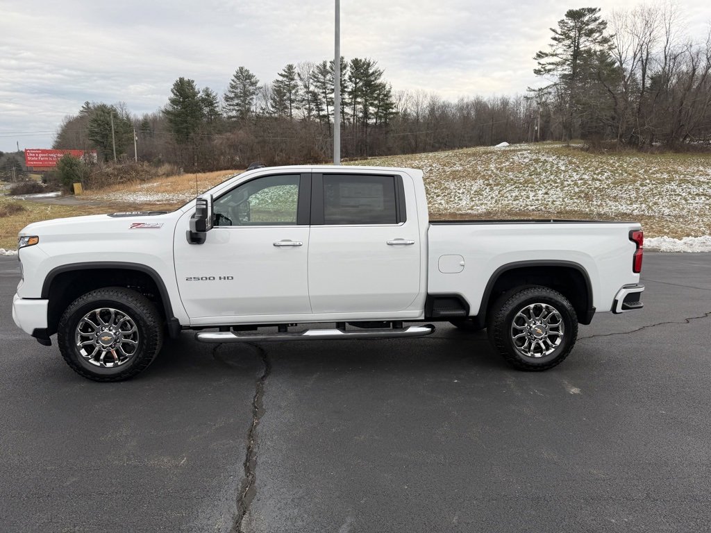 New 2026 Chevrolet Silverado 2500 LT w/ Z71 Chrome Sport Edition image 15