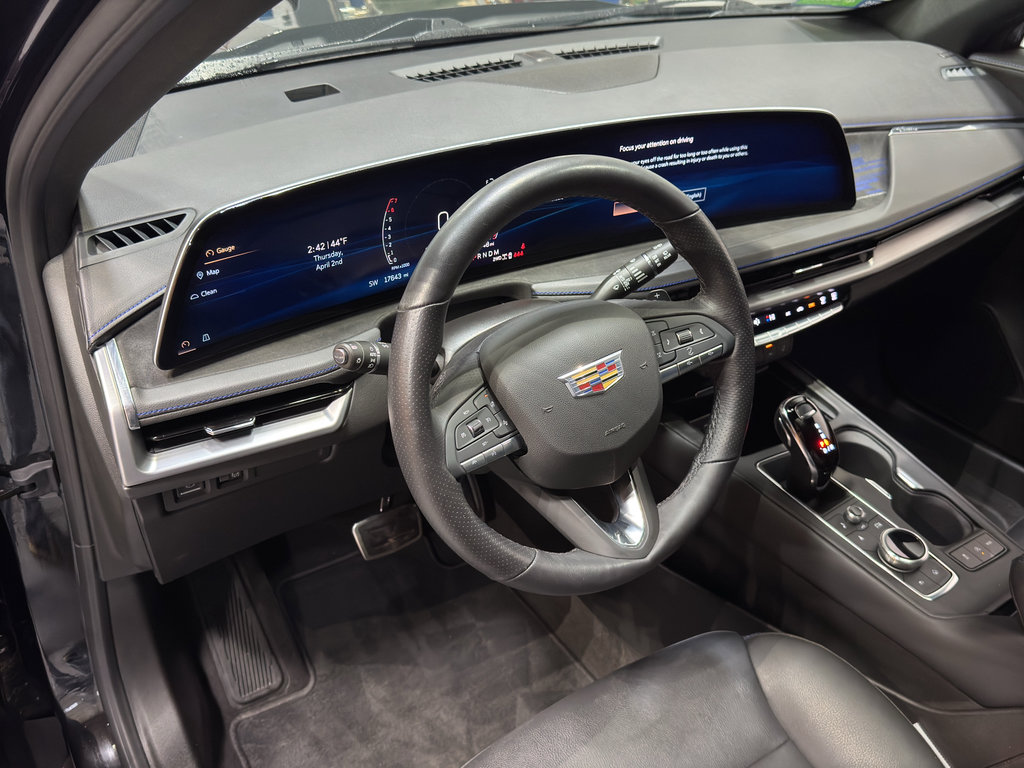 Used 2024 Cadillac XT4 Sport AWD/4WD image 16