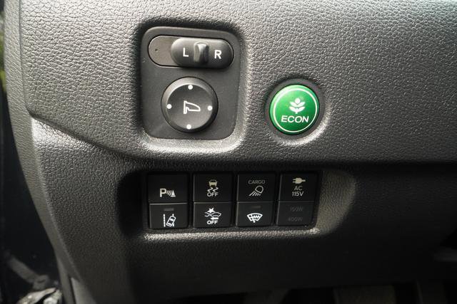Used 2021 Honda Ridgeline Black Edition image 13