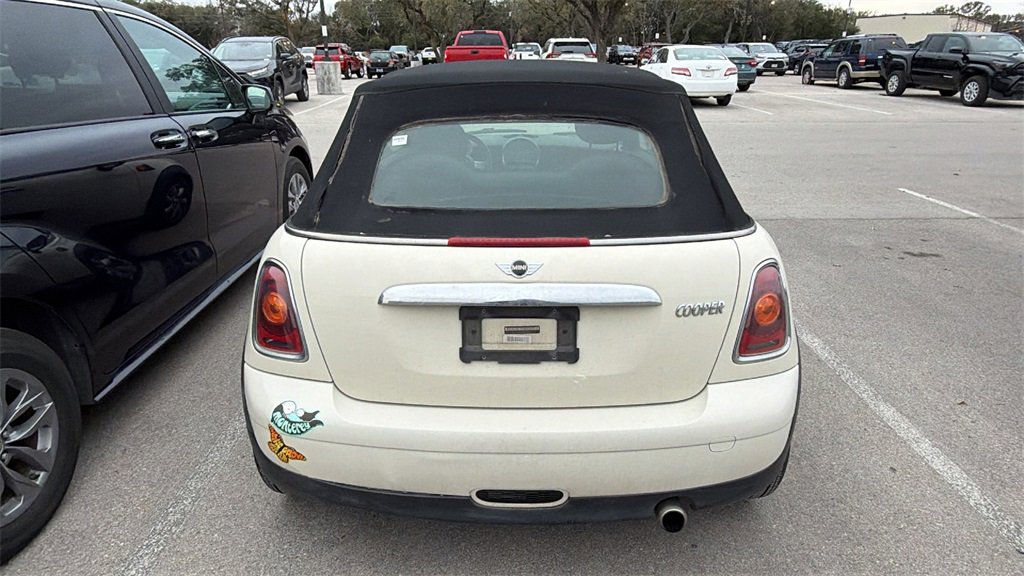 Used 2009 MINI Cooper Convertible image 6