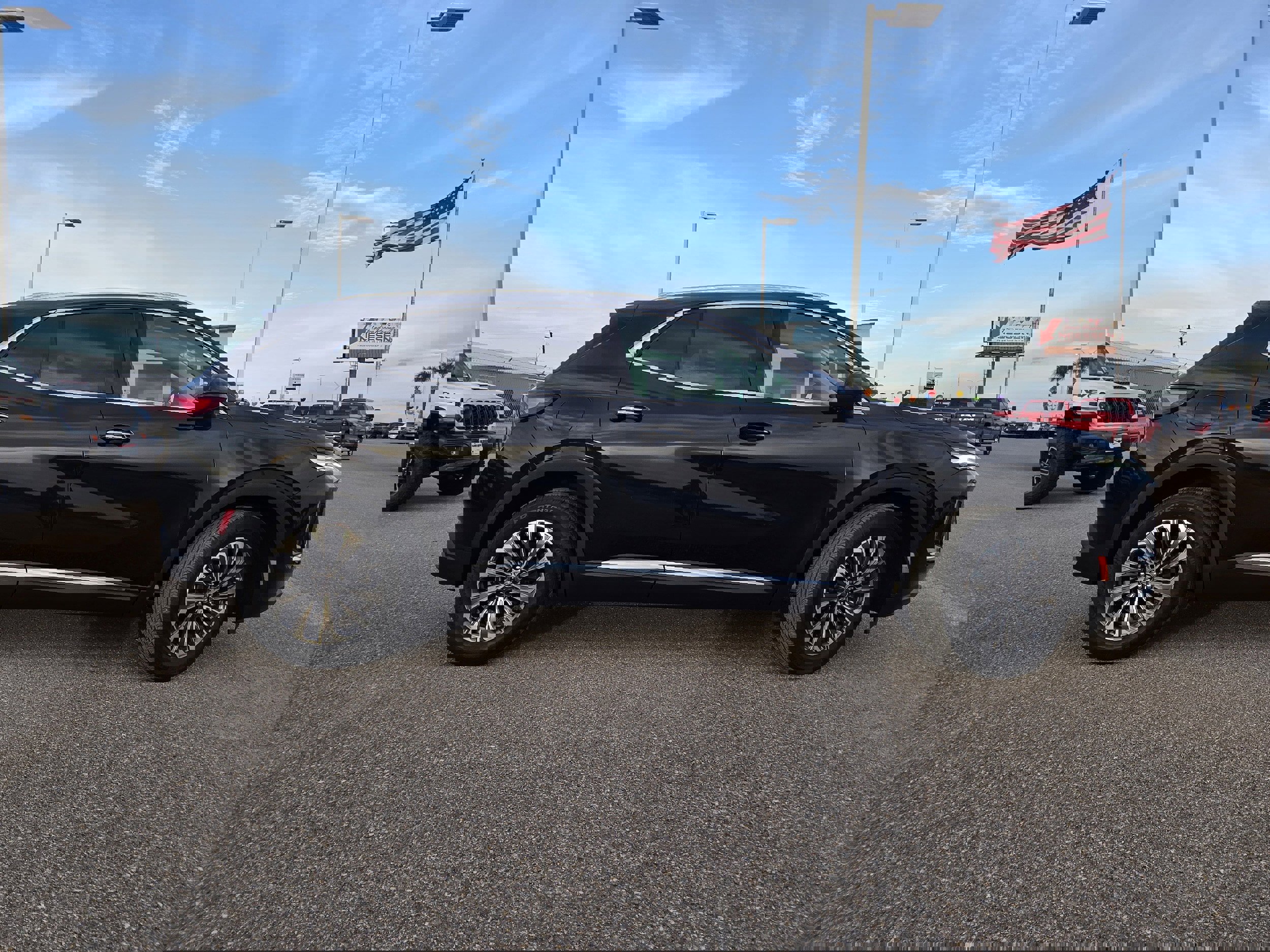 Used 2025 Buick Envision Preferred image 8