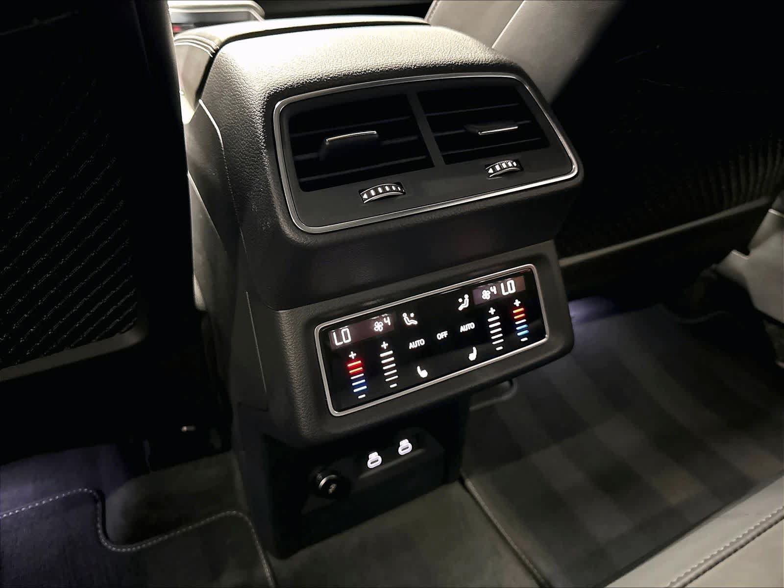Used 2023 Audi e-tron Chronos w/ Chronos Package AWD/4WD image 34