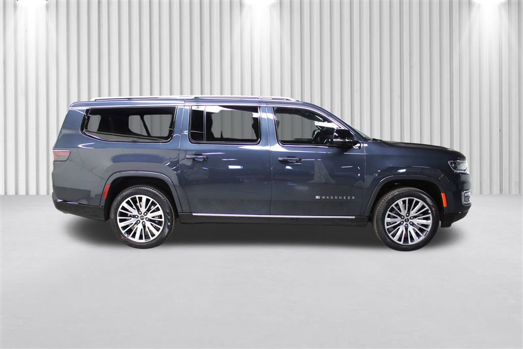 New 2025 Jeep Wagoneer L Series II image 2