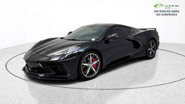Used 2022 Chevrolet Corvette Stingray Premium Cpe w/ Z51 Performance Package RWD image 4