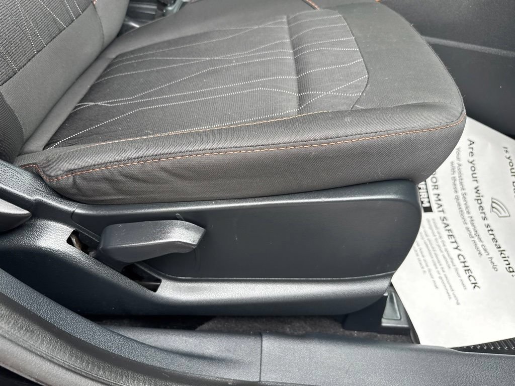 Used 2022 Ford EcoSport SE w/ SE Convenience Package AWD/4WD image 34