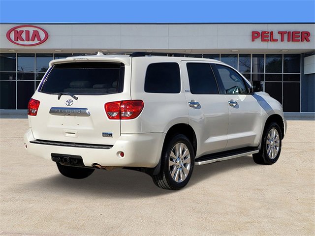 Used 2017 Toyota Sequoia Platinum image 4