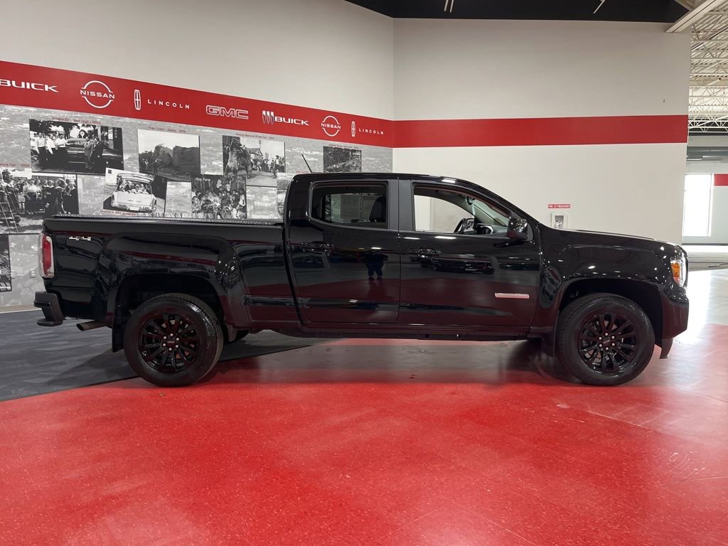 Certified 2022 GMC Canyon Elevation image 2