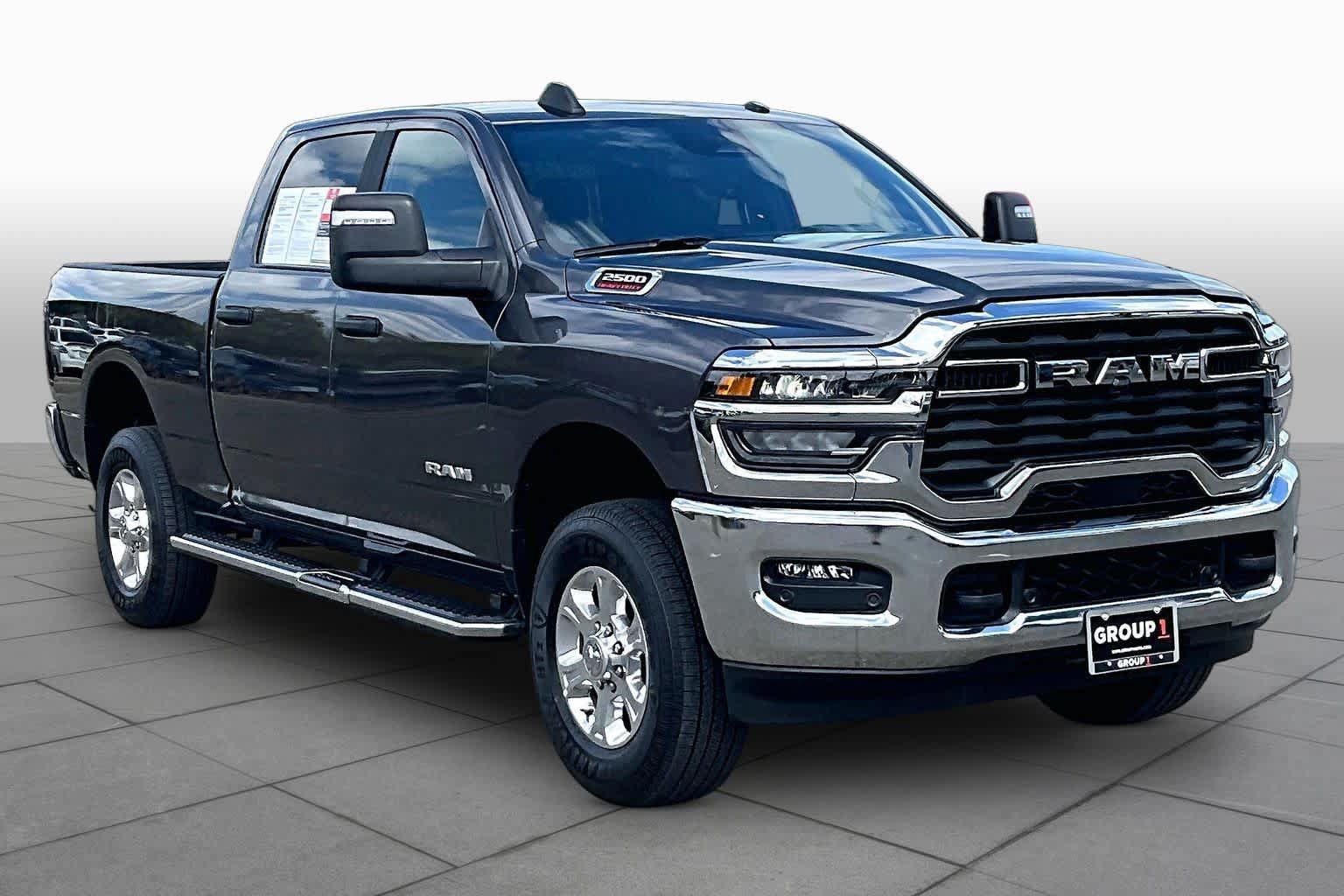 Used 2025 RAM 2500 Big Horn AWD/4WD image 2