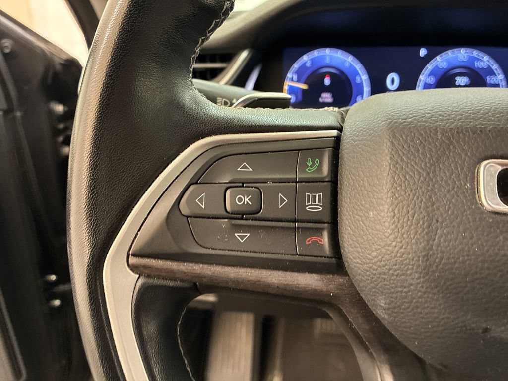Used 2022 Jeep Grand Cherokee L Limited AWD/4WD image 20