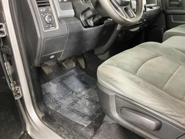 Used 2013 RAM 1500 Express AWD/4WD image 13