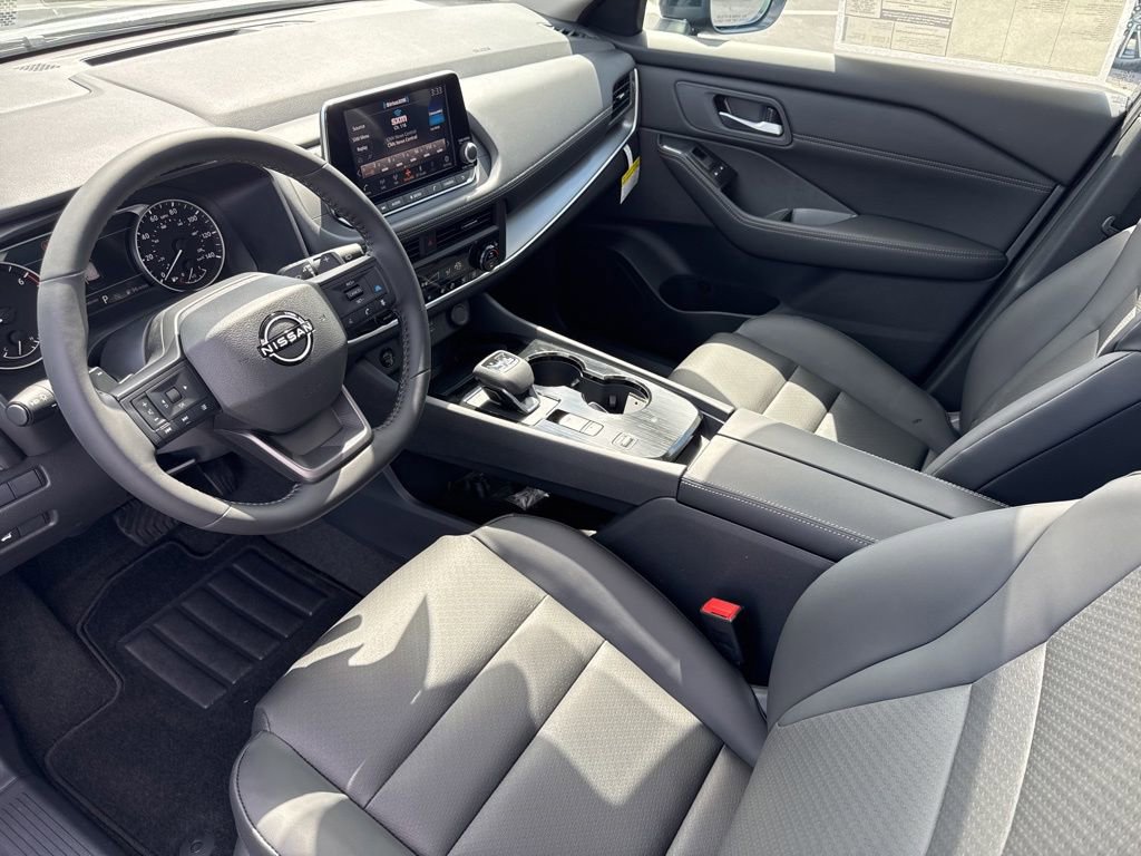 New 2026 Nissan Rogue SV FWD image 10