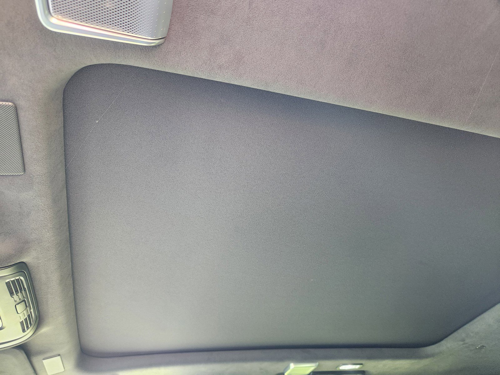 New 2026 Cadillac Escalade ESV Platinum Sport w/ LPO, ONYX Package image 20