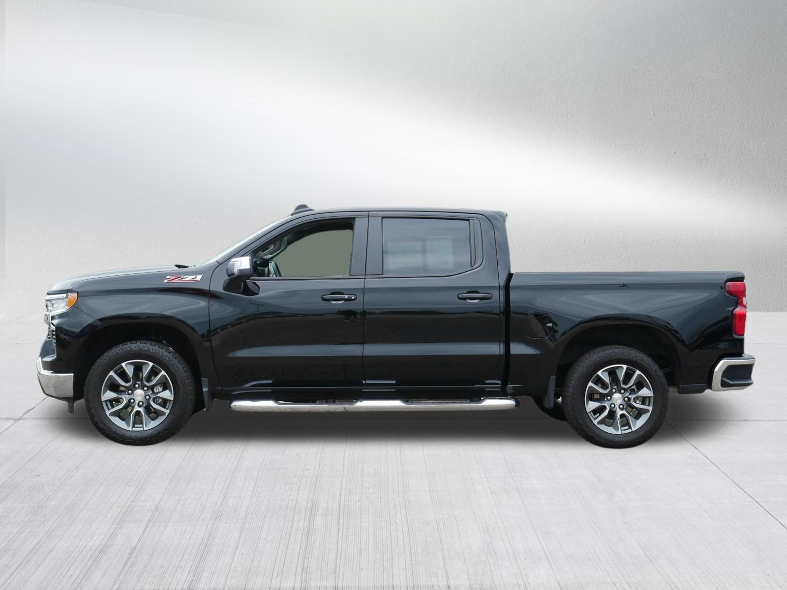 Certified 2026 Chevrolet Silverado 1500 LT AWD/4WD image 4