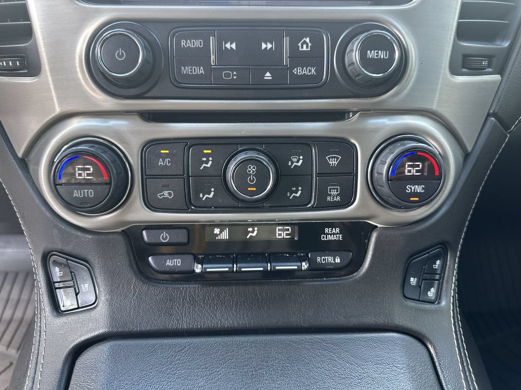 Used 2020 GMC Yukon XL Denali w/ Denali Premium Package RWD image 35