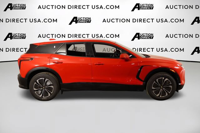 Used 2024 Chevrolet Blazer EV LT AWD/4WD image 45